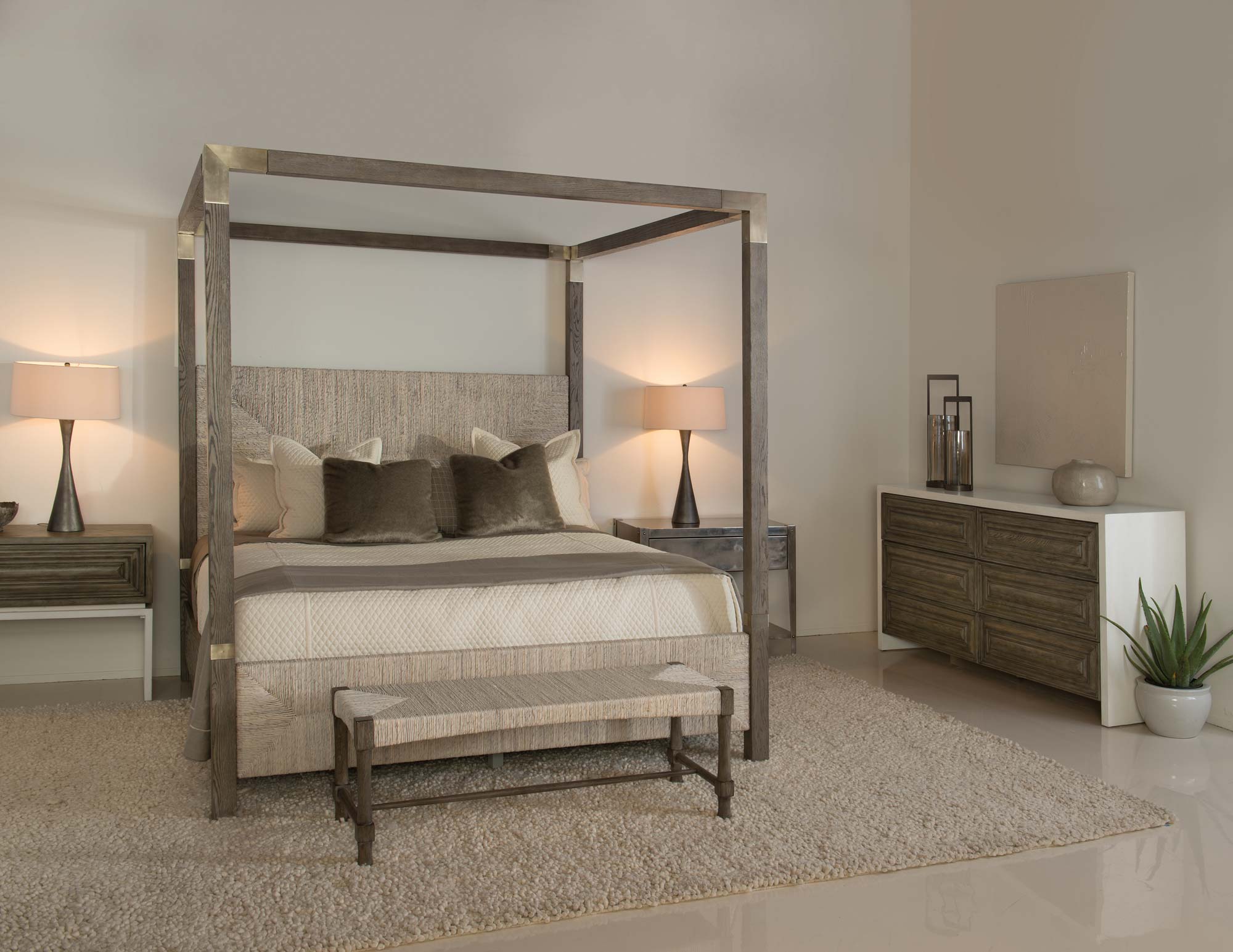 Palma Canopy Bed - Image 5