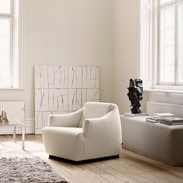 Cone_chair_setting-2_Eilersen_VillaVici