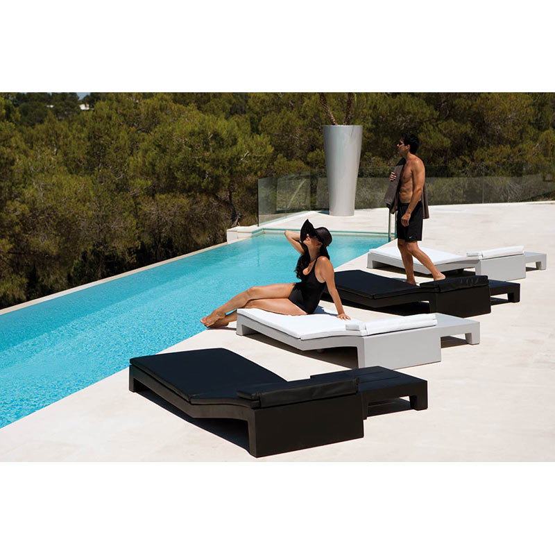 Jut Sun Chaise - Image 5