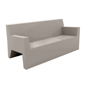 JUT_SOFA_44402_TAU_Vondom_VillaVici