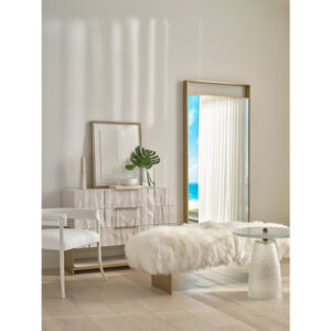 Positano_Bench_BAA4617_Tibetan_Wool_setting_Baker_VillaVici