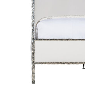 odette_canopy_bed_396-hf89-r89-p89_detail2_bernhardt_VillaVici